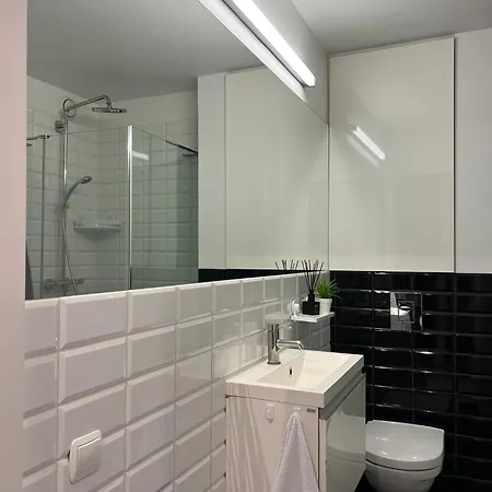 Apartment Lesner Apartament Stare Miasto